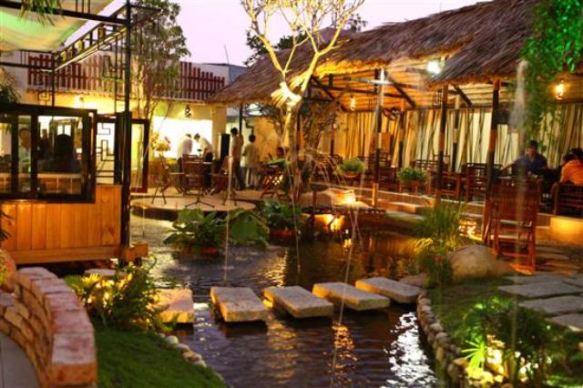thiet ke nha hang san vuon